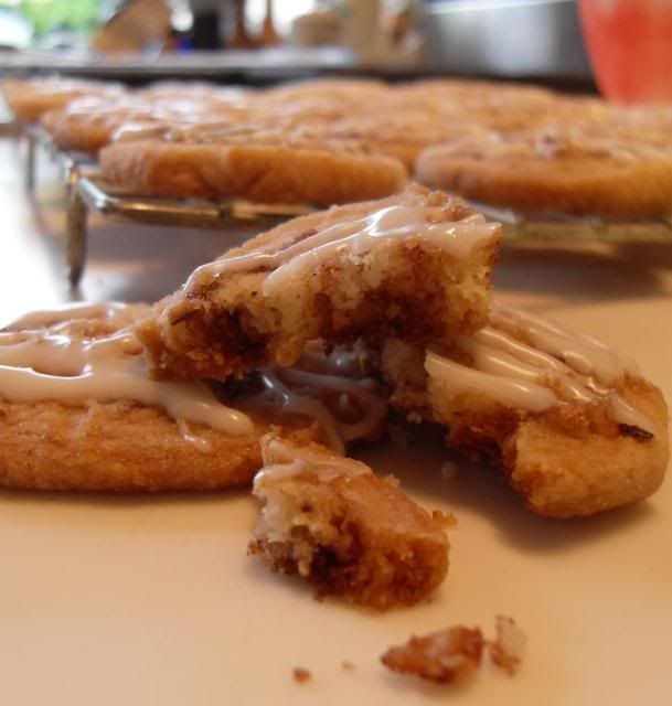 The English Kitchen Cinnamon Nut Crispies